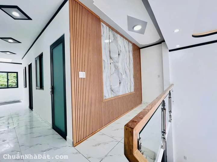 Nhà Gác Lửng Mới Xây Ngay Cuối Đường Đồng Huỳnh Văn Nghệ Bửu Long Nhà Gác Lửng Mới Xây Ngay Cuối Đường Đồng Huỳnh Văn Nghệ Bửu Long