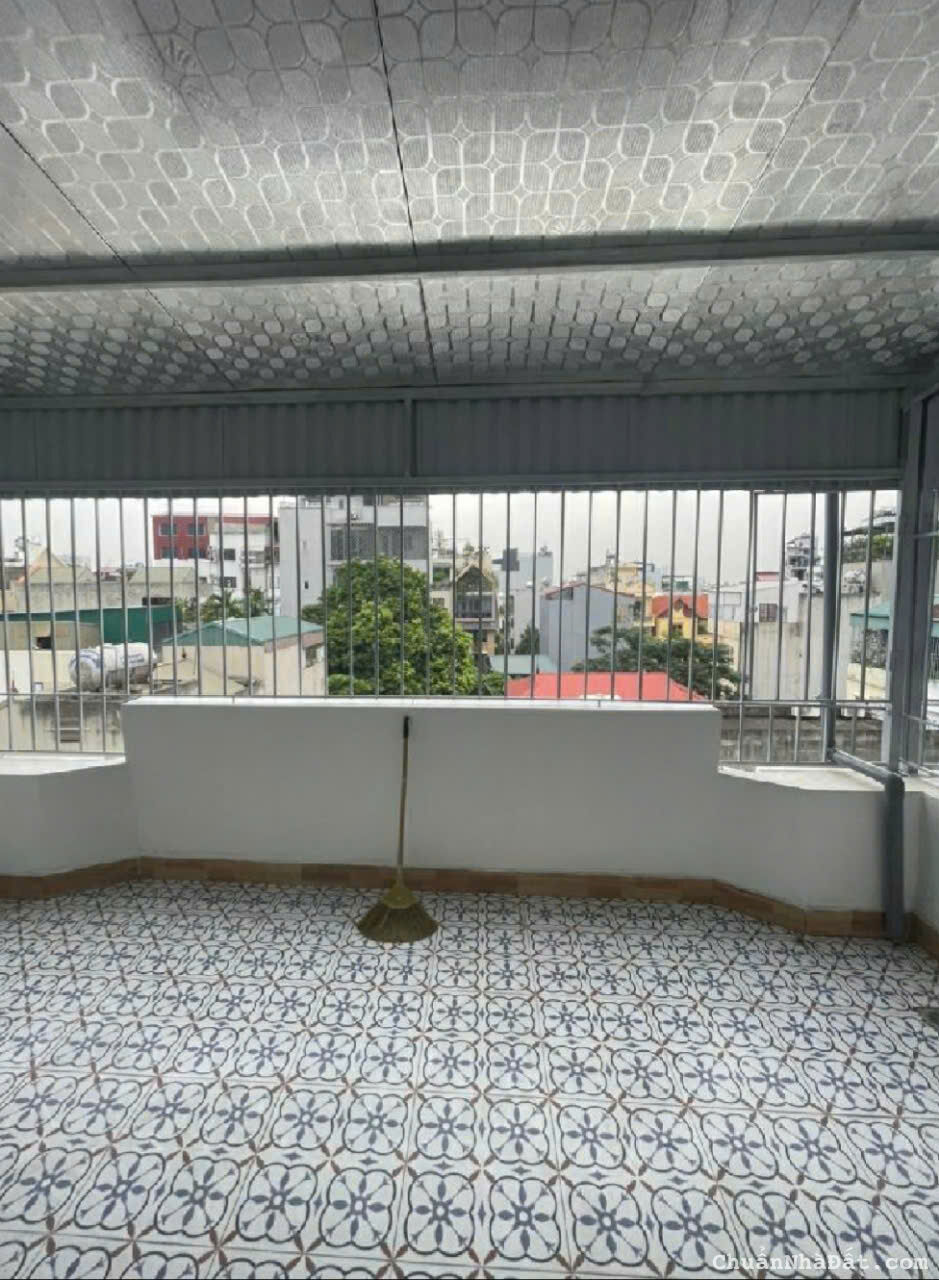 CHỈ VIỆC SÁCH VA LY VỀ Ở, NHÀ MỚI ĐẸP, 5 NHÀ RA Ô TÔ TRÁNH, HỒ ĐIỀU HÒA, FULL NỘI THẤT, Ở SƯỚNG, GI