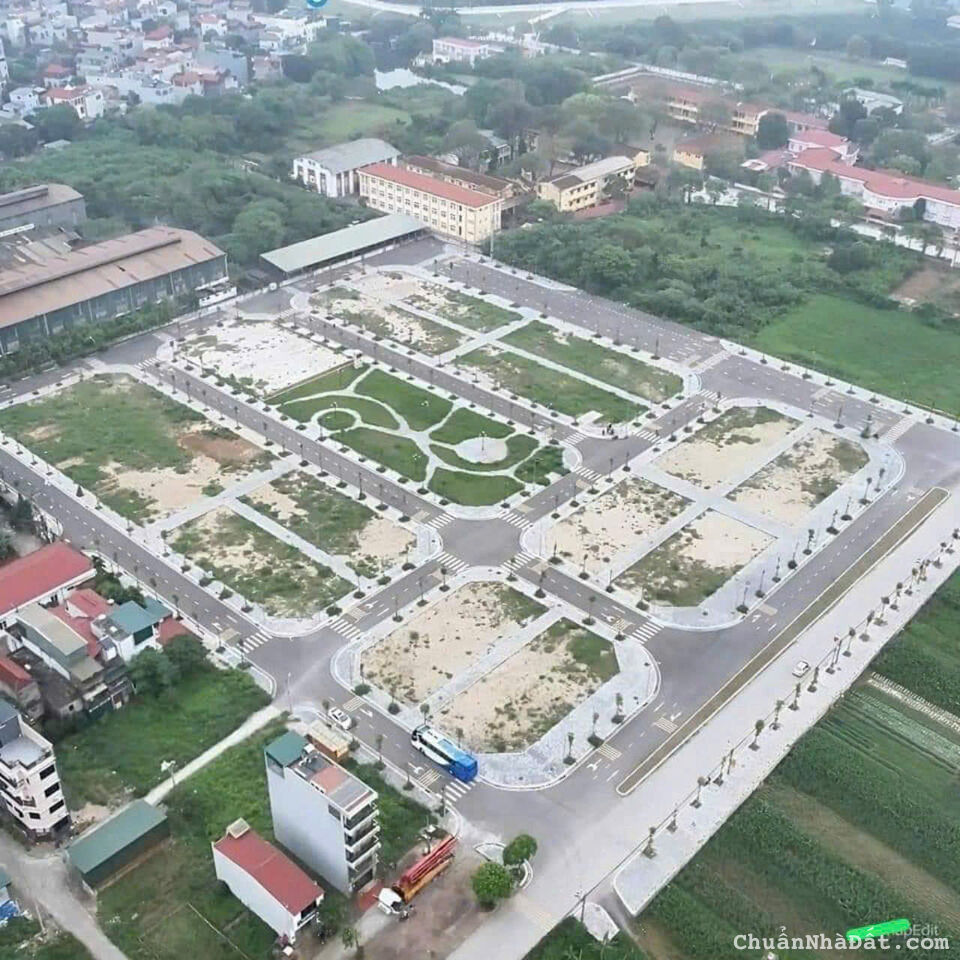 ĐẤT TĐC ĐÔNG ANH, PHÂN LÔ, Ô TÔ TẢI TRÁNH, VỈA HÈ ĐÁ BÁ BÓNG, CHỈ 6.X TỶ