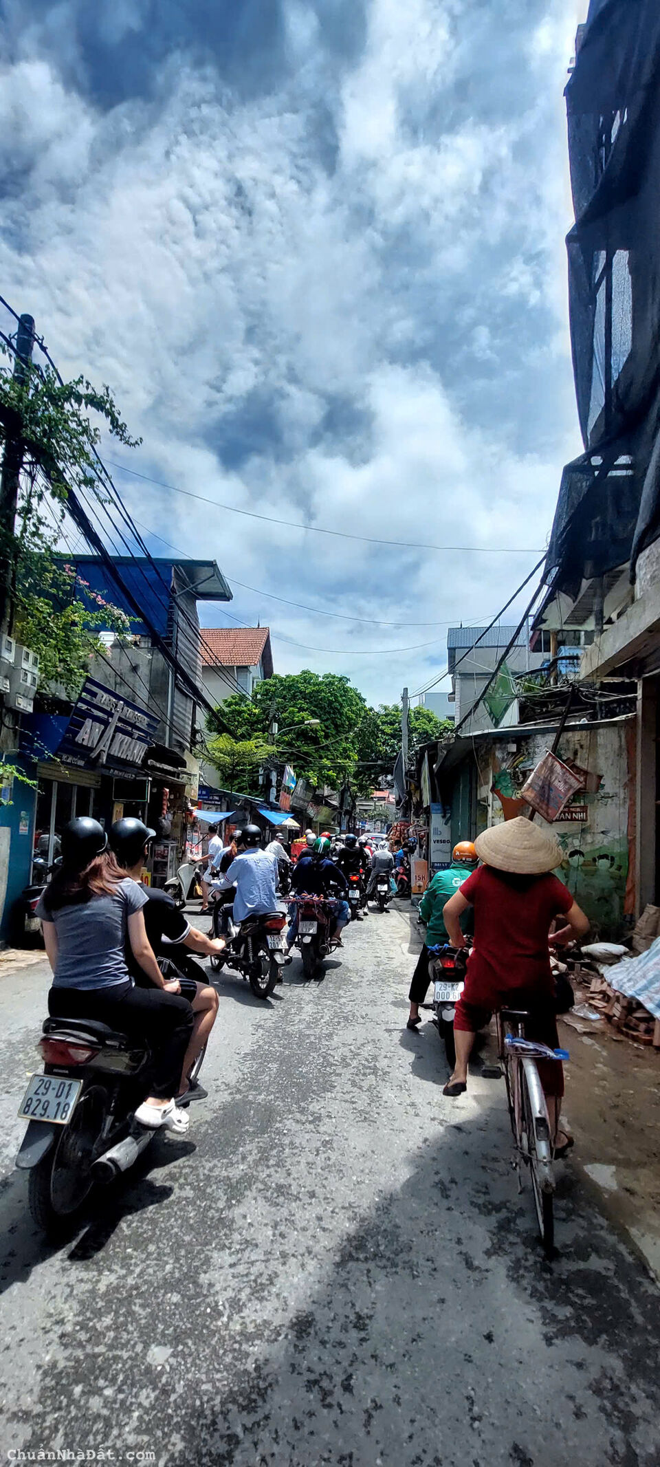 SIÊU PHẨM CỰC HIẾM NHÀ BÁN VIEW VƯỜN HOA HỒ PHƯỜNG ĐÔNG NGẠC