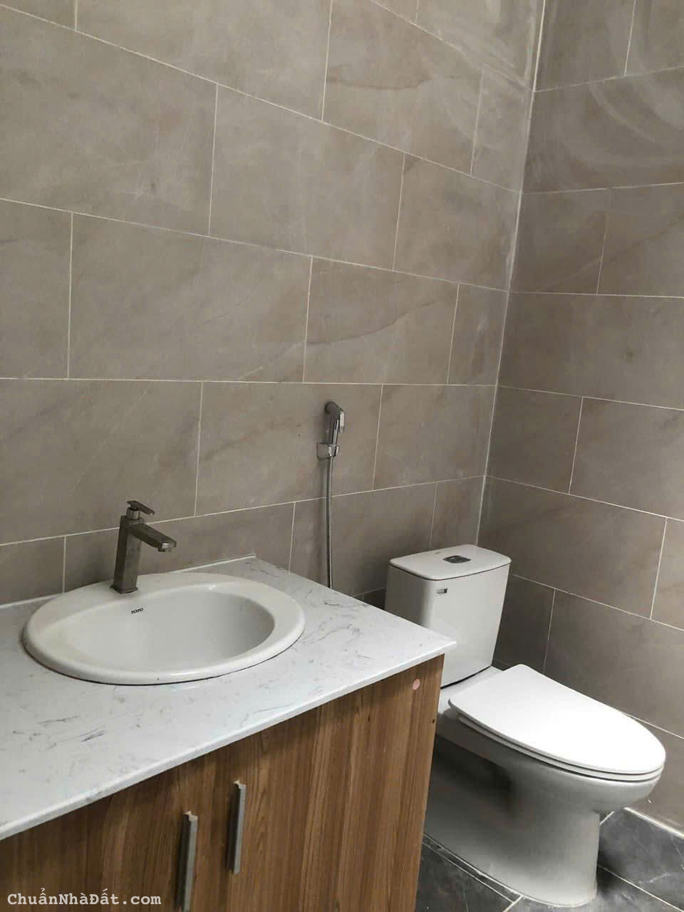 🏡🏡 Cho thuê nhà mặt tiền 2,5 tầng Thái Thị Bôi 🏡🏡 Cho thuê nhà mặt tiền 2,5 tầng Thái Thị Bôi