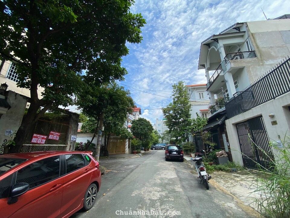 Bán nhà khu biệt thự 320 Độc Lập, 6x20m, Đúc 3.5 tấm, Giá 17.8 tỷ TL Bán nhà khu biệt thự 320 Độc Lập, 6x20m, Đúc 3.5 tấm, Giá 17.8 tỷ TL