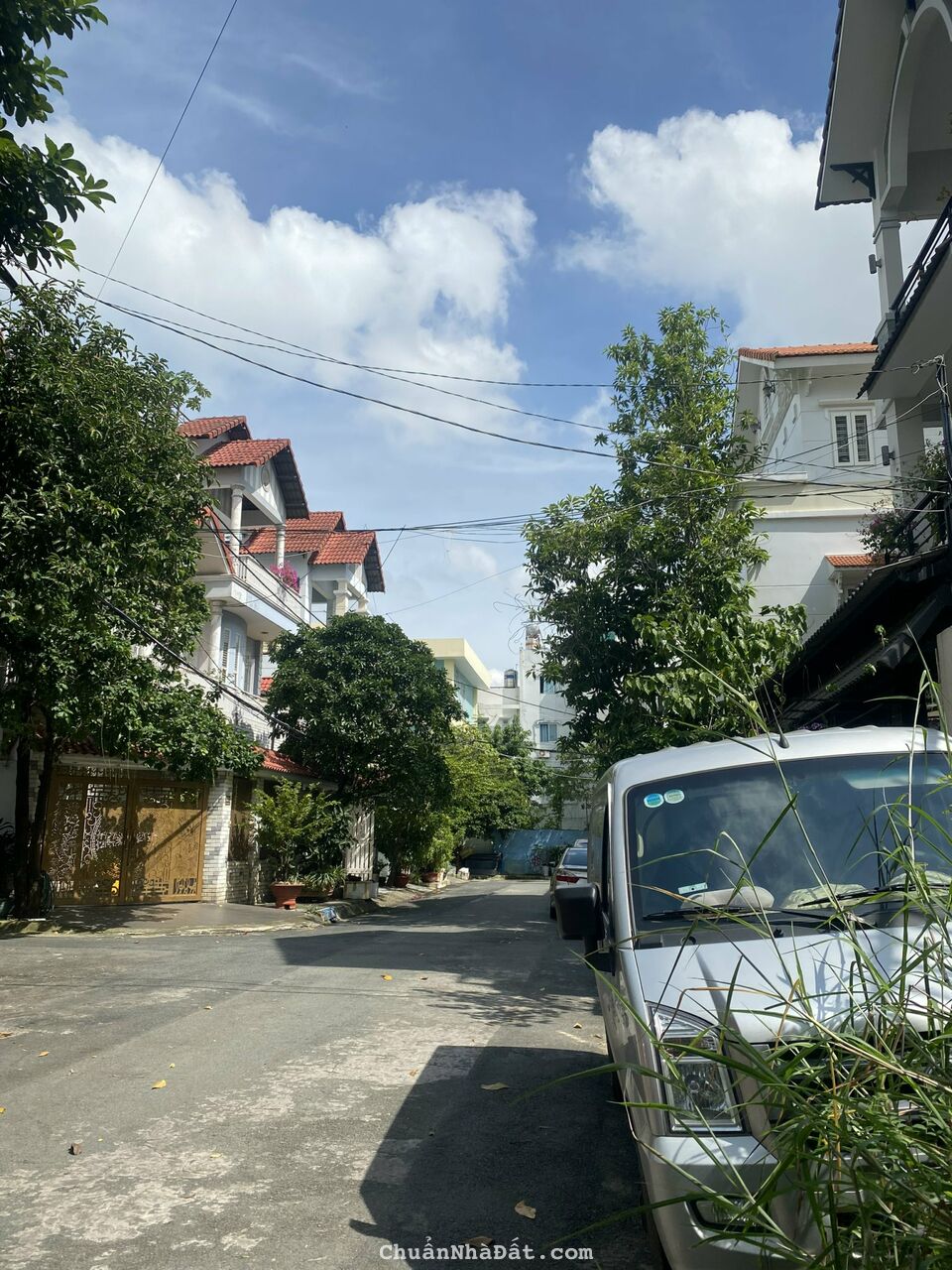 Bán nhà khu biệt thự 320 Độc Lập, 6x20m, Đúc 3.5 tấm, Giá 17.8 tỷ TL Bán nhà khu biệt thự 320 Độc Lập, 6x20m, Đúc 3.5 tấm, Giá 17.8 tỷ TL