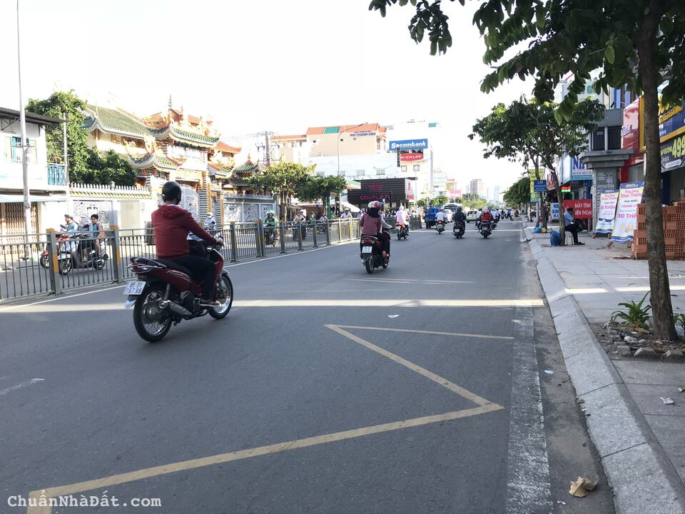 Bán cặp nhà mặt tiền kinh doanh Lũy Bán Bích, 8x20.7m, cấp 4, giá 38.8 tỷ TL Bán cặp nhà mặt tiền kinh doanh Lũy Bán Bích, 8x20.7m, cấp 4, giá 38.8 tỷ TL