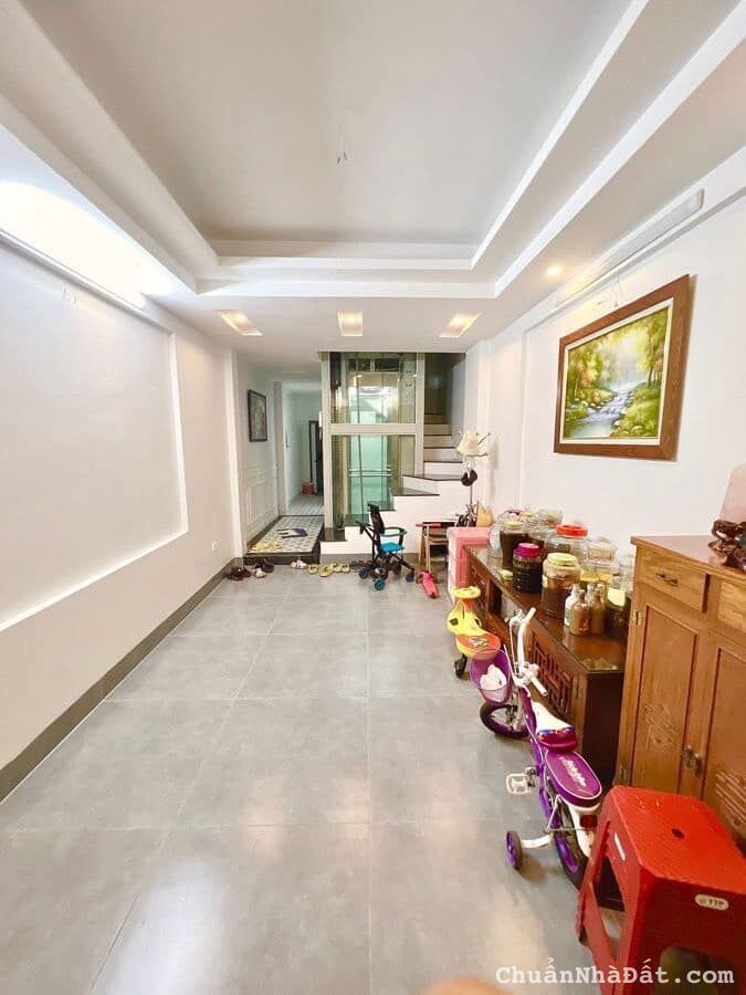 Bán nhà-P NGUYỄN ĐÌNH CHIỂU,THANG MÁY,Ô TÔ ĐỖ GẦN -NGAY SÁT CÔNG VIÊN THỐNG NHẤT,HƠN 12TỶ  