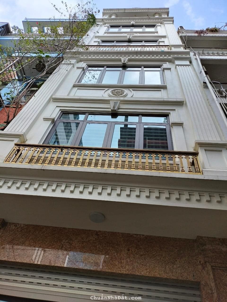 Bán nhà Phố TÂN MAI,51m2x5 tầng-hơn 7tỷ , ngõ ô tô, full nội thất ,lên tầng nhình ra phố           