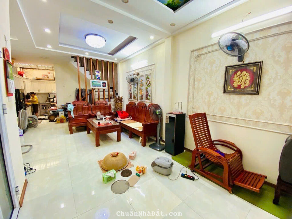 Bán nhà phố THANH NHÀN -43M2,Ô CHỜ THANG MÁY,CẠNH CV TUỔI TRẺ, MẶT NGÕ RỘNG,THÔNG,HƠN 6TỶ Bán nhà phố THANH NHÀN -43M2,Ô CHỜ THANG MÁY,CẠNH CV TUỔI TRẺ, MẶT NGÕ RỘNG,THÔNG,HƠN 6TỶ