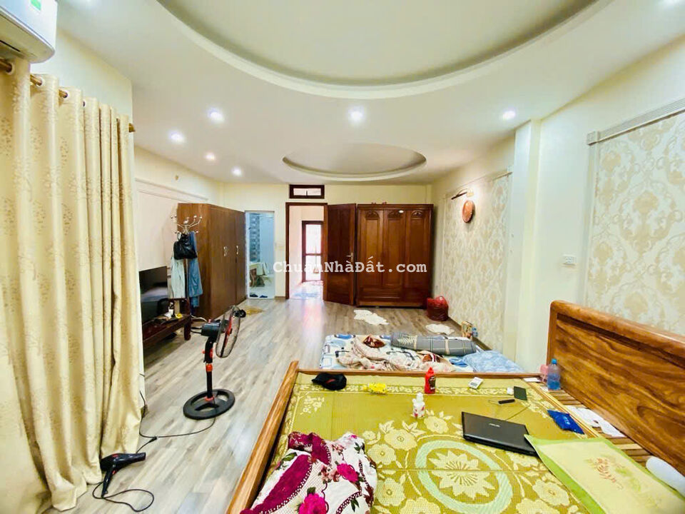 Bán nhà phố THANH NHÀN -43M2,Ô CHỜ THANG MÁY,CẠNH CV TUỔI TRẺ, MẶT NGÕ RỘNG,THÔNG,HƠN 6TỶ Bán nhà phố THANH NHÀN -43M2,Ô CHỜ THANG MÁY,CẠNH CV TUỔI TRẺ, MẶT NGÕ RỘNG,THÔNG,HƠN 6TỶ