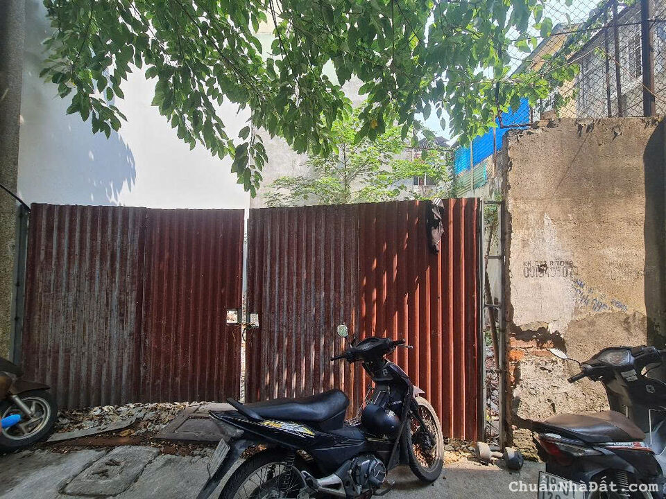 ĐẤT Phố THANH NHÀN – 50M2 - Ô TÔ 7 CHỖ VÀO NHÀ THÔNG QUAY ĐẦU - KINH DOANH - 15M RA MĂT PHỐ .