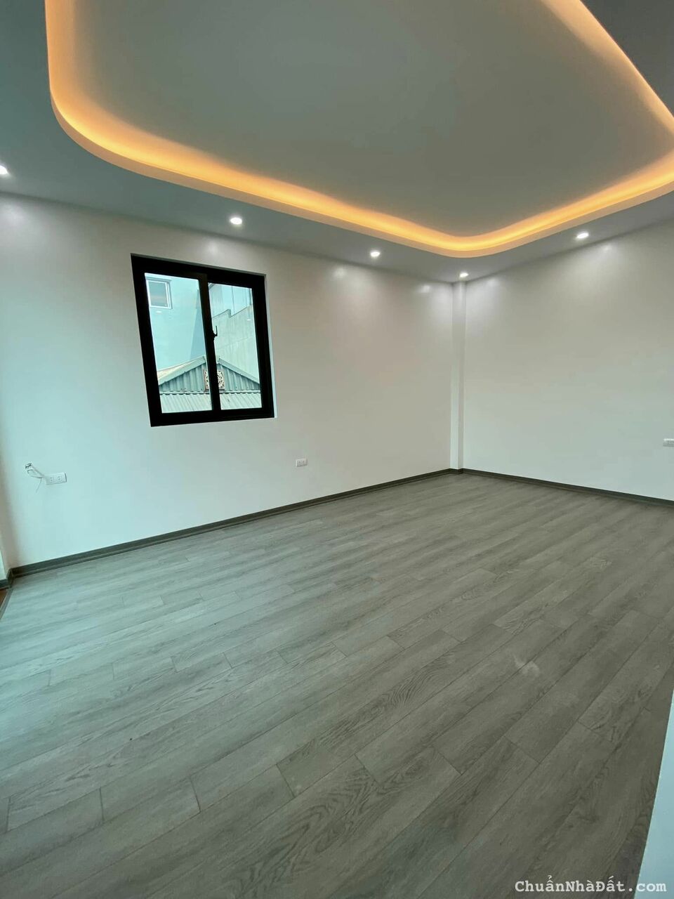 Bán nhà TRƯƠNG ĐỊNH,THANG MÁY,6 TẦNG,VÀI BƯỚC RA Ô TÔ,LÔ GÓC,THOÁNG VĨNH VIỄN,NHỈNH 6 TỶ  