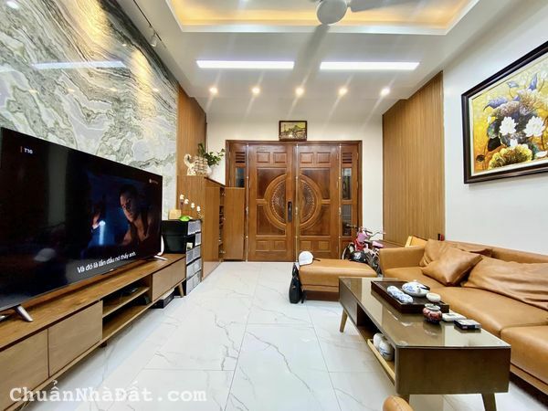 Bán nhà Plô TRƯƠNG ĐỊNH, 48m2,7 phòng,Ngõ rộng gần 3m ,Hai thoáng,vài bước ra phố HƠN 8TỶ 