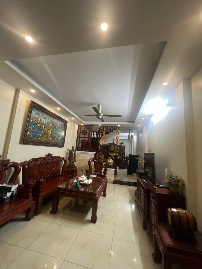 Bán PLÔ Quan chức TRƯƠNG ĐỊNH,60M2,Ô TÔ, VÀI MÉT RA MẶT PHỐ,DÂN XÂY,12.x TỶ -HAI BÀ TRƯNG  