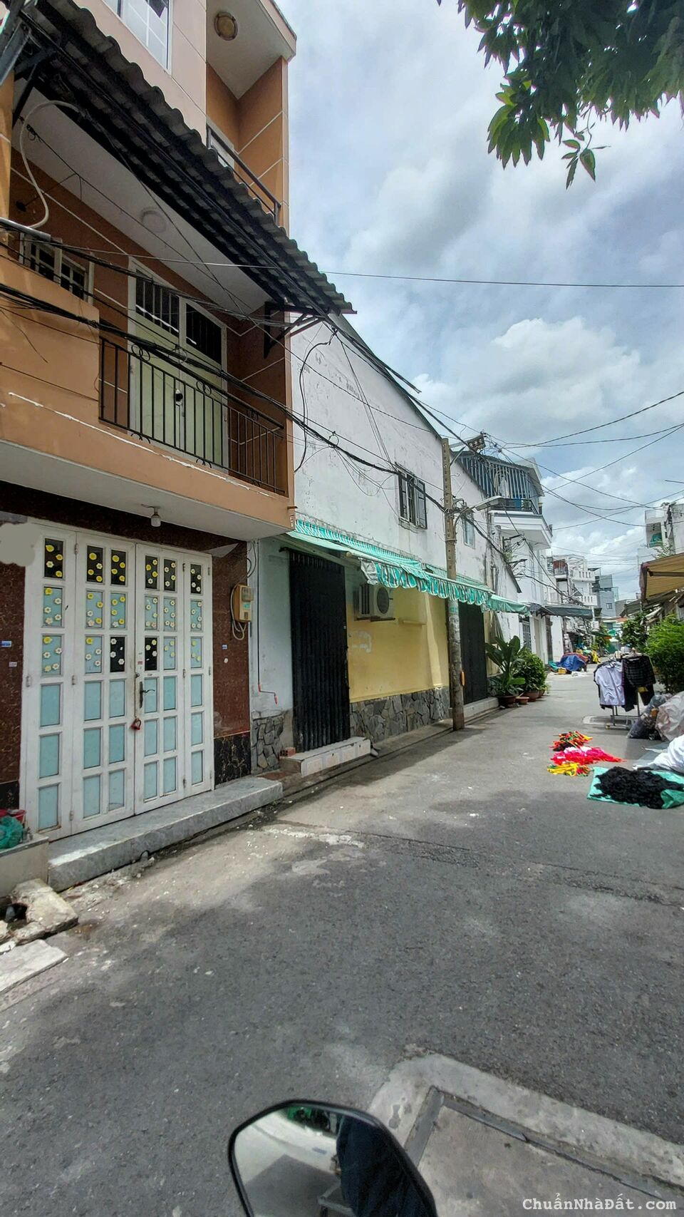 Nhà rẻ nhất bình tân  hẻm xe hơi binhg hưng, bình tân 