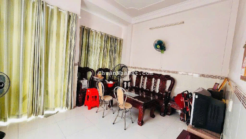 BÁN NHÀ MẶT TIỀN GẦN CHỢ TÂN BÌNH, HCM 120M2*3 TẦNG, GIÁ 15 TỶ