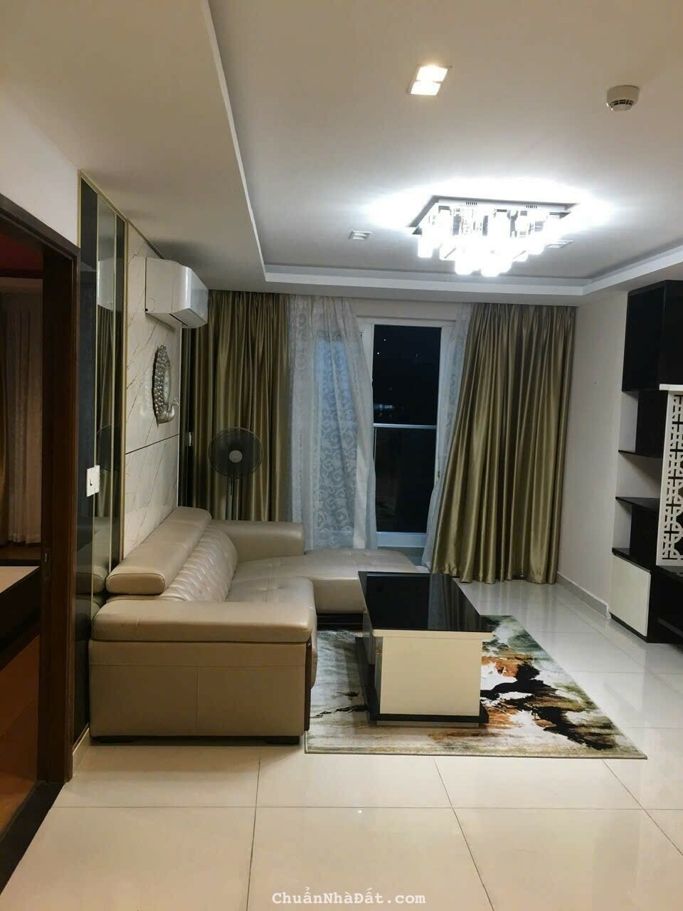 Căn hộ 3pn3wc-139m2-full nội thất chung cư Sky Center giá 26tr/th.LH 0932192028-Ms.Mai