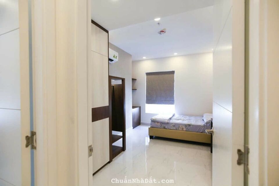 Cho thuê căn hộ Penthouse 3pn3wc ngay trung tâm quận 3 giá rẻ, ở ngay. LH 0932192028-Ms.Mai