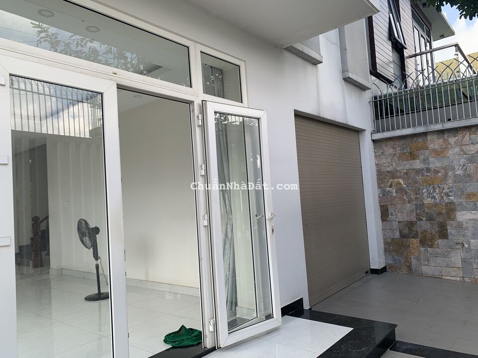 BÁN BIỆT THỰ SHR 175m2, khu Hưng Phú 1 q9,thông Liên Phường chỉ 15,5 tỷ. BÁN BIỆT THỰ SHR 175m2, khu Hưng Phú 1 q9,thông Liên Phường chỉ 15,5 tỷ.