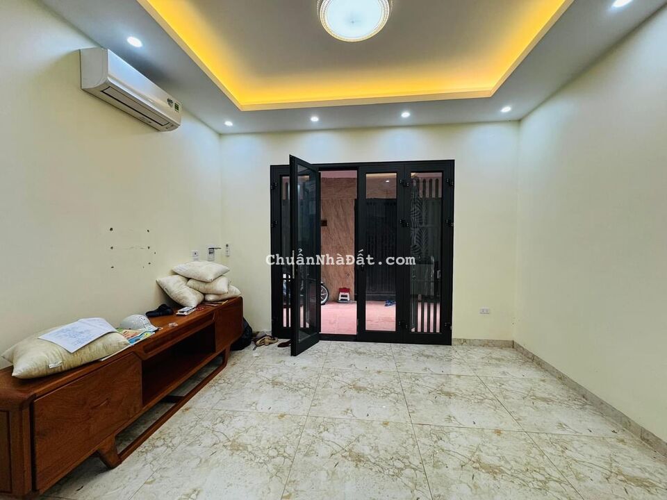 Bán nhà Ngọc Thuỵ - Long Biên ( cực hiếm trong phân khúc ) Bán nhà Ngọc Thuỵ - Long Biên ( cực hiếm trong phân khúc )