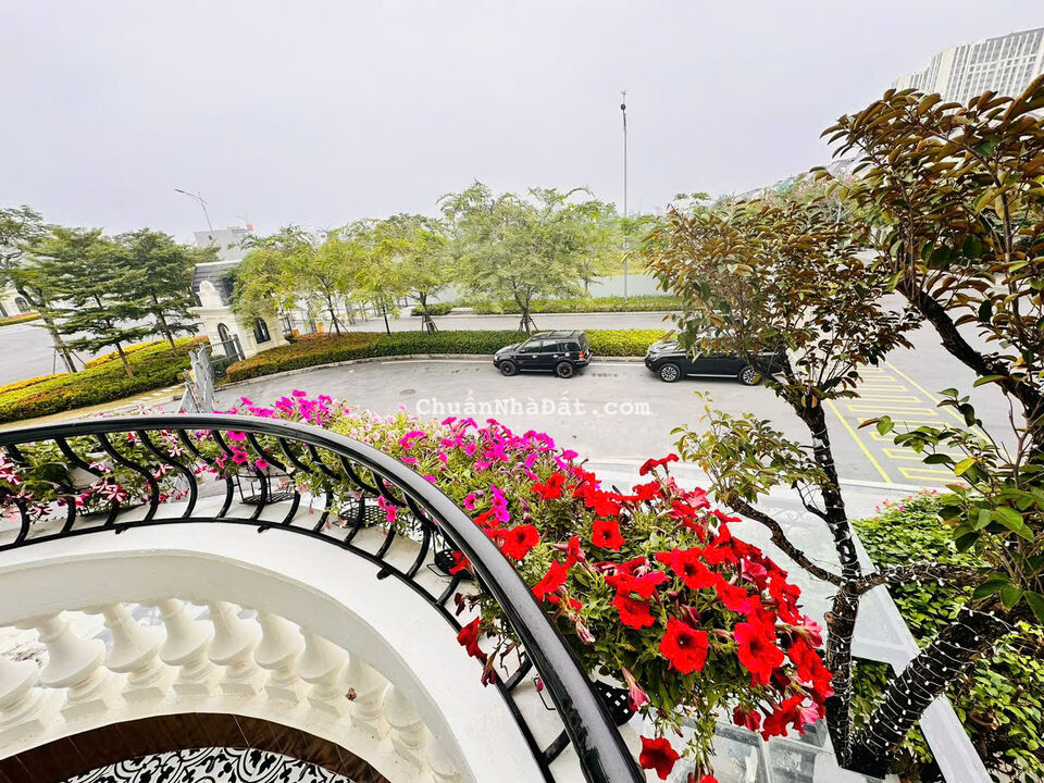 Chủ nhà đi công tác gửi bán căn Liền kề 89m2 mặt đường 30m2 KĐT An Lạc, full sẵn nội thất.