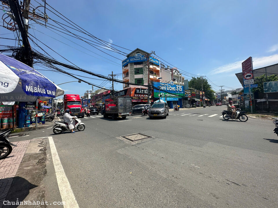 Bán nhà Mặt Tiền - Ngang 9m - Đ.Đinh Cũng Viên, PLA, Q9. Giá hơn 4 tỷ