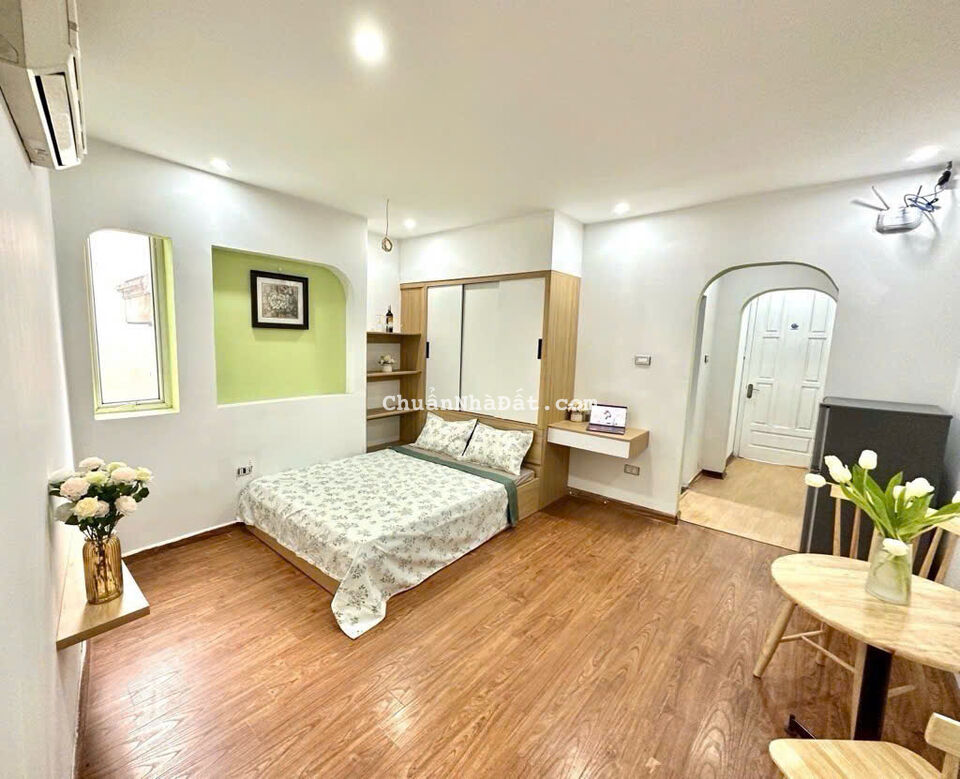 Nhà căn hộ dịch vụ Võng Thị dòng tiền tỷ/năm với 14 phòng khép kín x 8 tầng, thang máy.