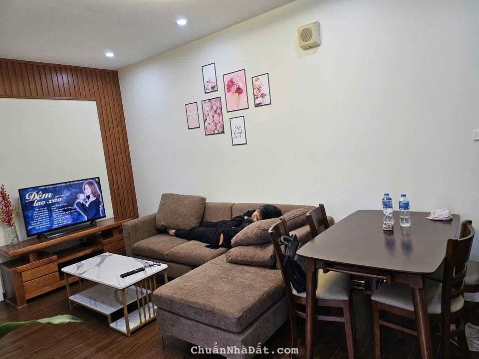 Bán Gấp Căn 2PN2VS 65m tại tòa 143 Trần Phú, Hà Đông, Giá 3.xx tỷ