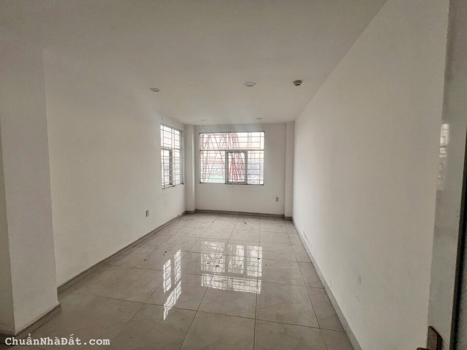 Tòa nhà MT làm CHDV, Công ty, TT Dạy học-Bình Thọ-136M2 (11x12,3)