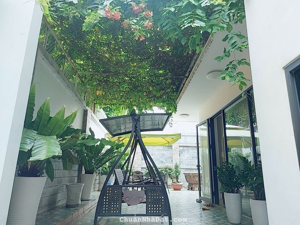 Bán Biệt Thự Khu Hồng Thái Đường Phổ Quang, Quận Tân Bình. DT: 438m2 - 3 Tầng, Sân Vườn