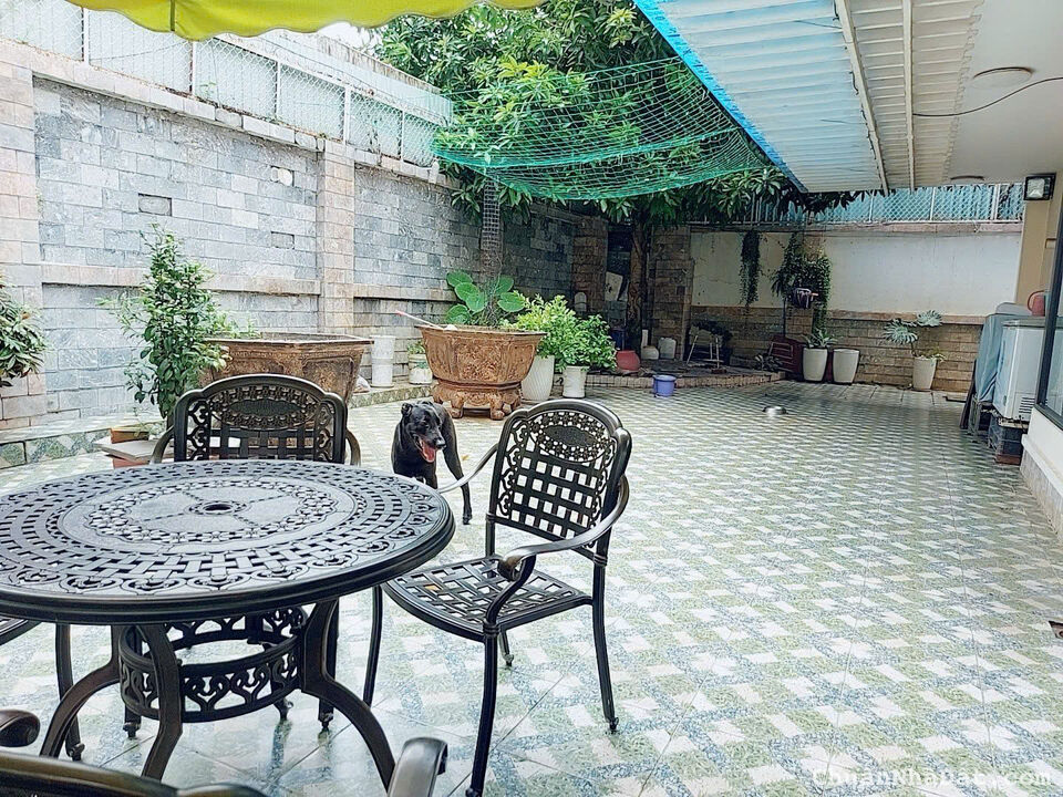 Bán Biệt Thự Khu Hồng Thái Đường Phổ Quang, Quận Tân Bình. DT: 438m2 - 3 Tầng, Sân Vườn