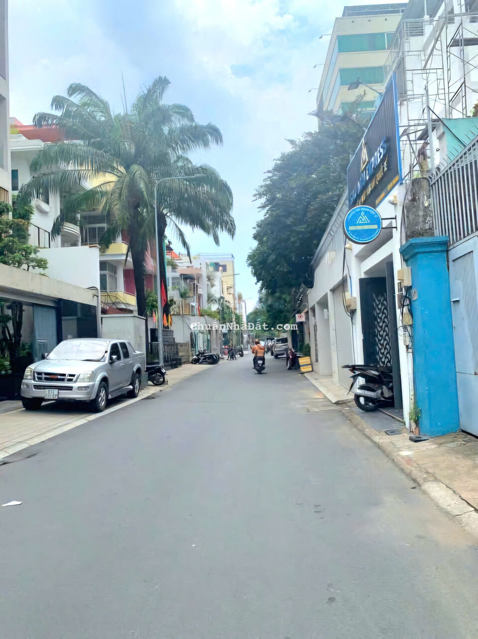 Bán Biệt Thự Mặt Tiền Số: 68-70 Tân Canh, Phường 2, Quận Tân Bình. DT: 9,6 x 29m - 4 Tầng