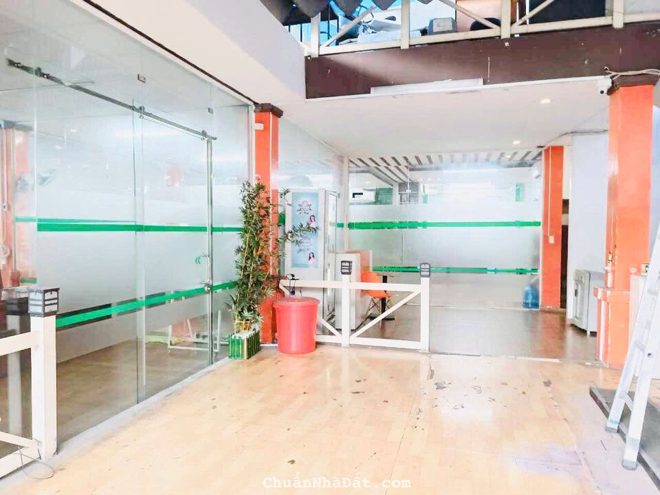 Bán Nhà Góc 2 Mặt Tiền Số: 167-169 Ba Vân, Phường 14, Quận Tân Bình. DT: 294m2 - 2 Tầng