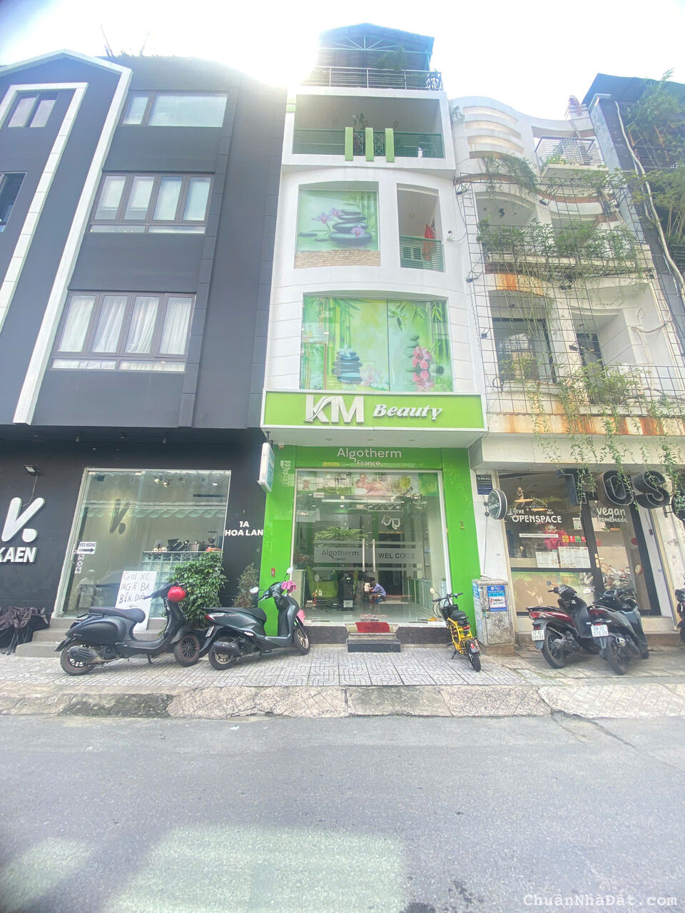 Bán Nhà Mặt Tiền Số: 1 Hoa Lan, Phường 2, Quận Phú Nhuận. 4 Tầng - Giá: 24 Tỷ Bán Nhà Mặt Tiền Số: 1 Hoa Lan, Phường 2, Quận Phú Nhuận. 4 Tầng - Giá: 24 Tỷ