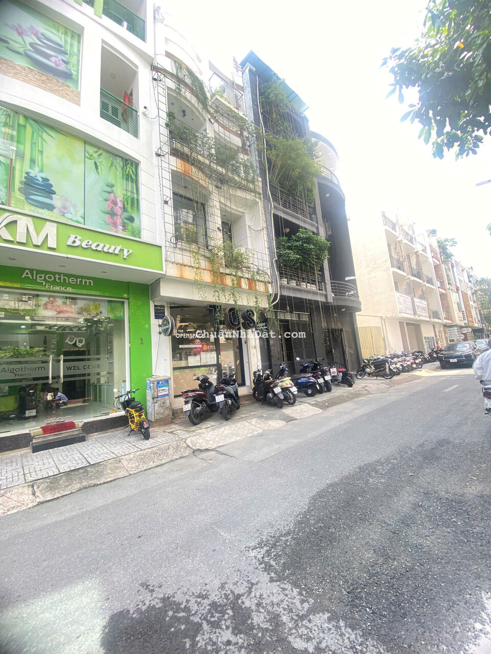 Bán Nhà Mặt Tiền Số: 1 Hoa Lan, Phường 2, Quận Phú Nhuận. 4 Tầng - Giá: 24 Tỷ Bán Nhà Mặt Tiền Số: 1 Hoa Lan, Phường 2, Quận Phú Nhuận. 4 Tầng - Giá: 24 Tỷ