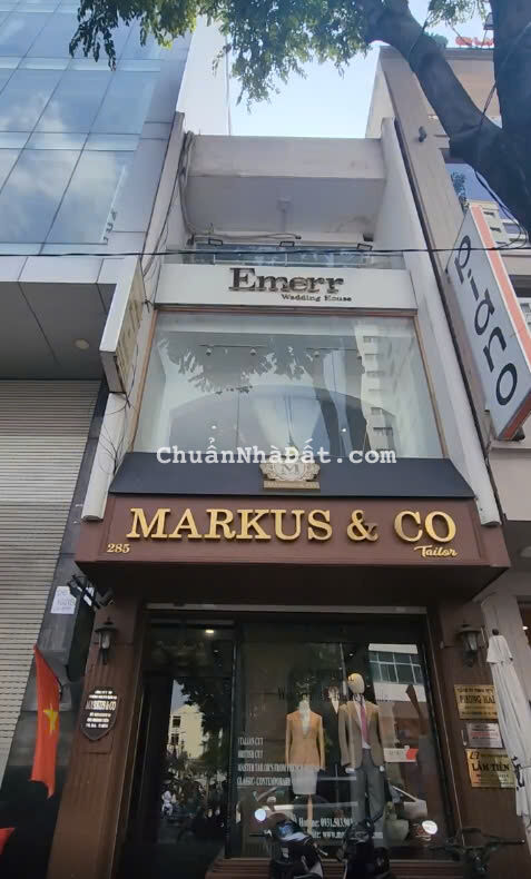 Bán Nhà Mặt Tiền Số: 285 Hoàng Diệu, Phường 6, Quận 4. DT: 4 x 18m - 4 Tầng Bán Nhà Mặt Tiền Số: 285 Hoàng Diệu, Phường 6, Quận 4. DT: 4 x 18m - 4 Tầng