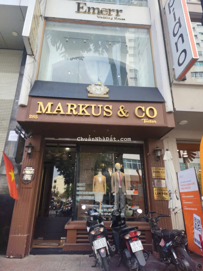 Bán Nhà Mặt Tiền Số: 285 Hoàng Diệu, Phường 6, Quận 4. DT: 4 x 18m - 4 Tầng Bán Nhà Mặt Tiền Số: 285 Hoàng Diệu, Phường 6, Quận 4. DT: 4 x 18m - 4 Tầng