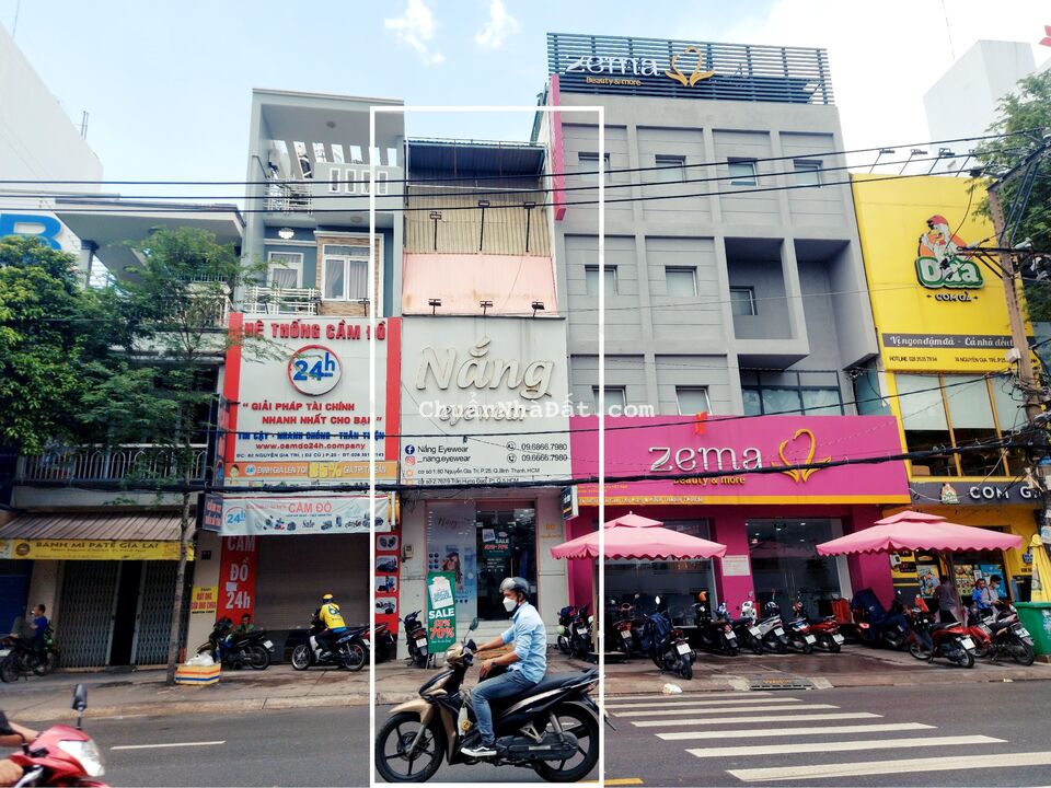 Bán Nhà Mặt Tiền Số: 80 Nguyễn Gia Trí, Phường 25, Quận Bình Thạnh. DT: 4 x 20m - 3 Tầng. Bán Nhà Mặt Tiền Số: 80 Nguyễn Gia Trí, Phường 25, Quận Bình Thạnh. DT: 4 x 20m - 3 Tầng.