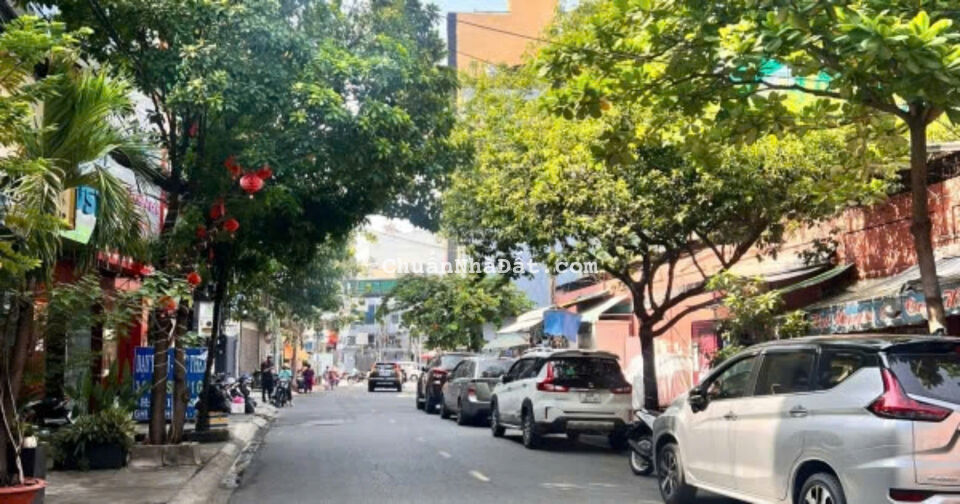 Bán Nhà Mặt Tiền Số: 18 Nguyễn Ngọc Lộc, Phường 14, Quận 10. DT: 4,5 x 28m - 4 Tầng Bán Nhà Mặt Tiền Số: 18 Nguyễn Ngọc Lộc, Phường 14, Quận 10. DT: 4,5 x 28m - 4 Tầng