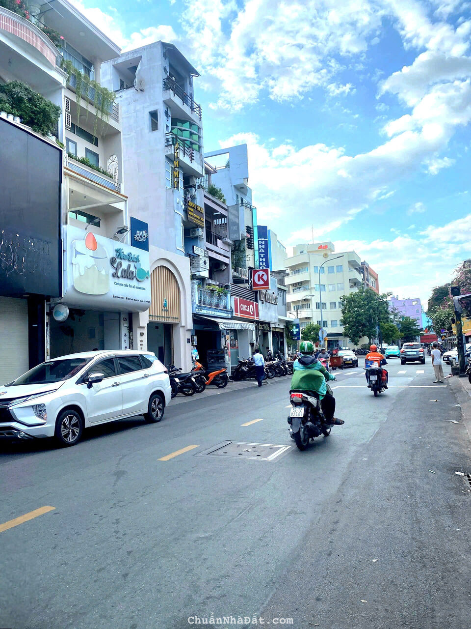 Bán Nhà Mặt Tiền Số: 117 Trần Đình Xu, Phường Nguyễn Cư Trinh, Quận 1. Ngang 5m - 4 Tầng