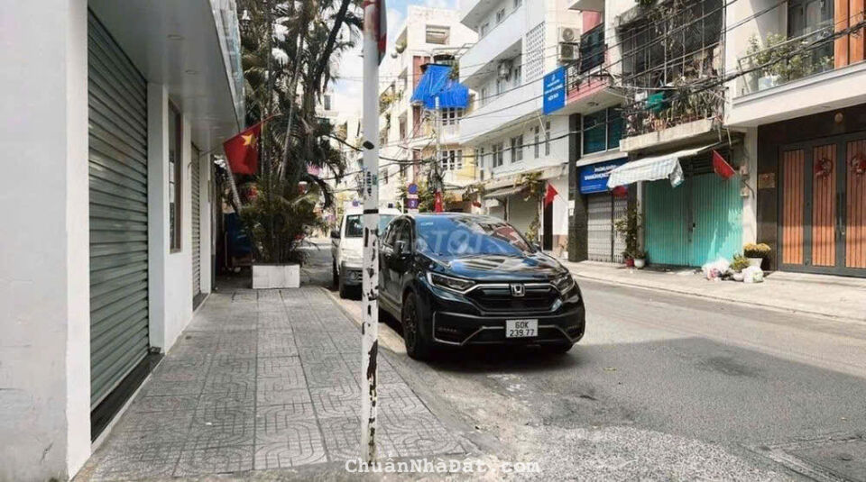 Bán Nhà Góc 2 Mặt Tiền Số: 16 Đoàn Thị Điểm, Phường 1, Quận Phú Nhuận. DT: 8,1 x 18m Bán Nhà Góc 2 Mặt Tiền Số: 16 Đoàn Thị Điểm, Phường 1, Quận Phú Nhuận. DT: 8,1 x 18m