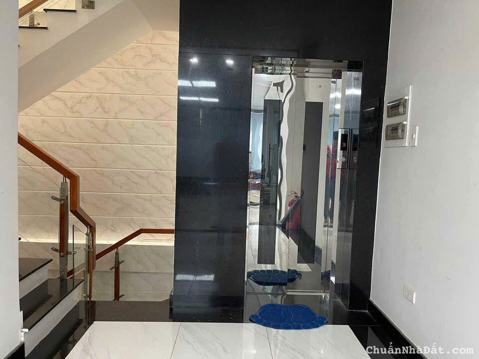 Bán Nhà Nhà Mặt Tiền Số: 37A Đồ Sơn, Phường 4, Quận Tân Bình. 5 Tầng, Thang Máy.