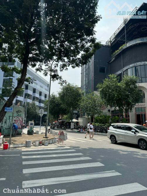 🚭 MẶT TIỀN NGUYỄN TRÃI - BẾN THÀNH QUẬN 1 - 50 TRIỆU 🚭 MẶT TIỀN NGUYỄN TRÃI - BẾN THÀNH QUẬN 1 - 50 TRIỆU