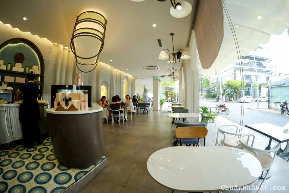 Mặt tiền cho thuê mặt tiền Tú Xương, Quận 3. Gía thuê 170 triệu/tháng.