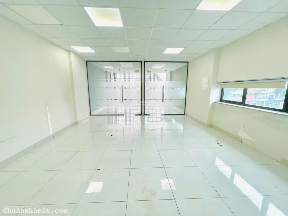 VIP - TÒA NHÀ CAO CẤP DIỆN TÍCH LỚN MẶT TIỀN 3 THÁNG 2 ( 3/2 )