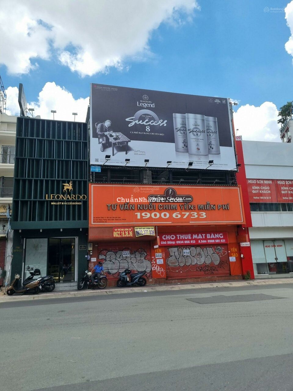 Cho thuê nhà mặt tiền đường Cách Mạng Tháng Tám, Quận 1. DT: 10x10m.Gía cho thuê: 120 triệu/tháng. Cho thuê nhà mặt tiền đường Cách Mạng Tháng Tám, Quận 1. DT: 10x10m.Gía cho thuê: 120 triệu/tháng.