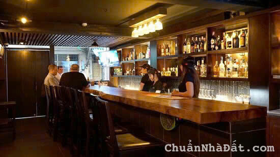 🎸️🎸 NHÀ CHO THUÊ MỞ QUÁN BAR - MẶT TIỀN QUẬN 1 🎸️🎸