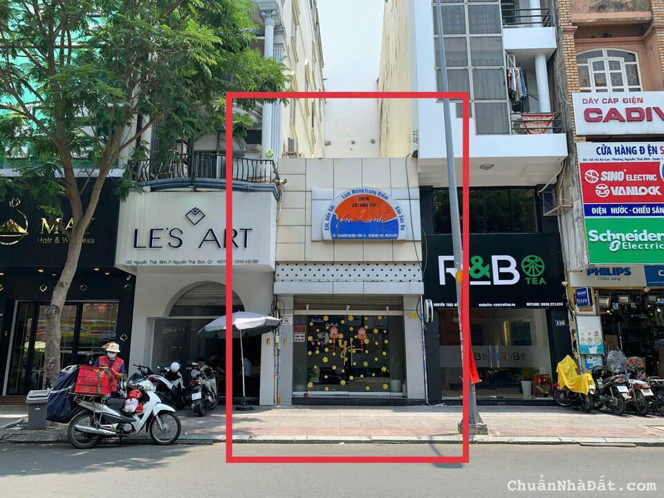 Cho thuê Nhà Nguyên Căn Mặt tiền Nguyễn Thài Bình Quận 1, nhà mới ra 45 Triệu. Cho thuê Nhà Nguyên Căn Mặt tiền Nguyễn Thài Bình Quận 1, nhà mới ra 45 Triệu.