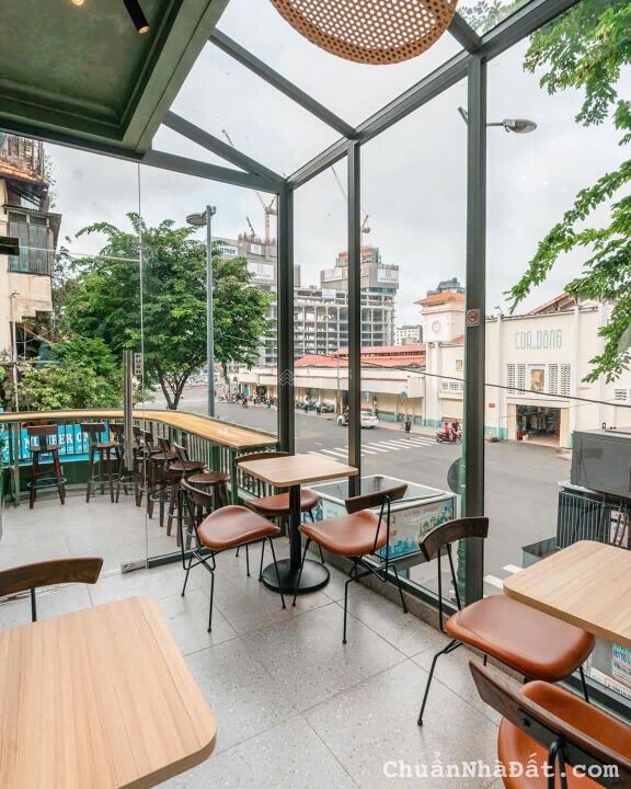 CHO THUÊ GÓC 2 MẶT TIỀN CHỢ BẾN THÀNH - CF AMAZON QUẬN 1 - 60 TRIỆU