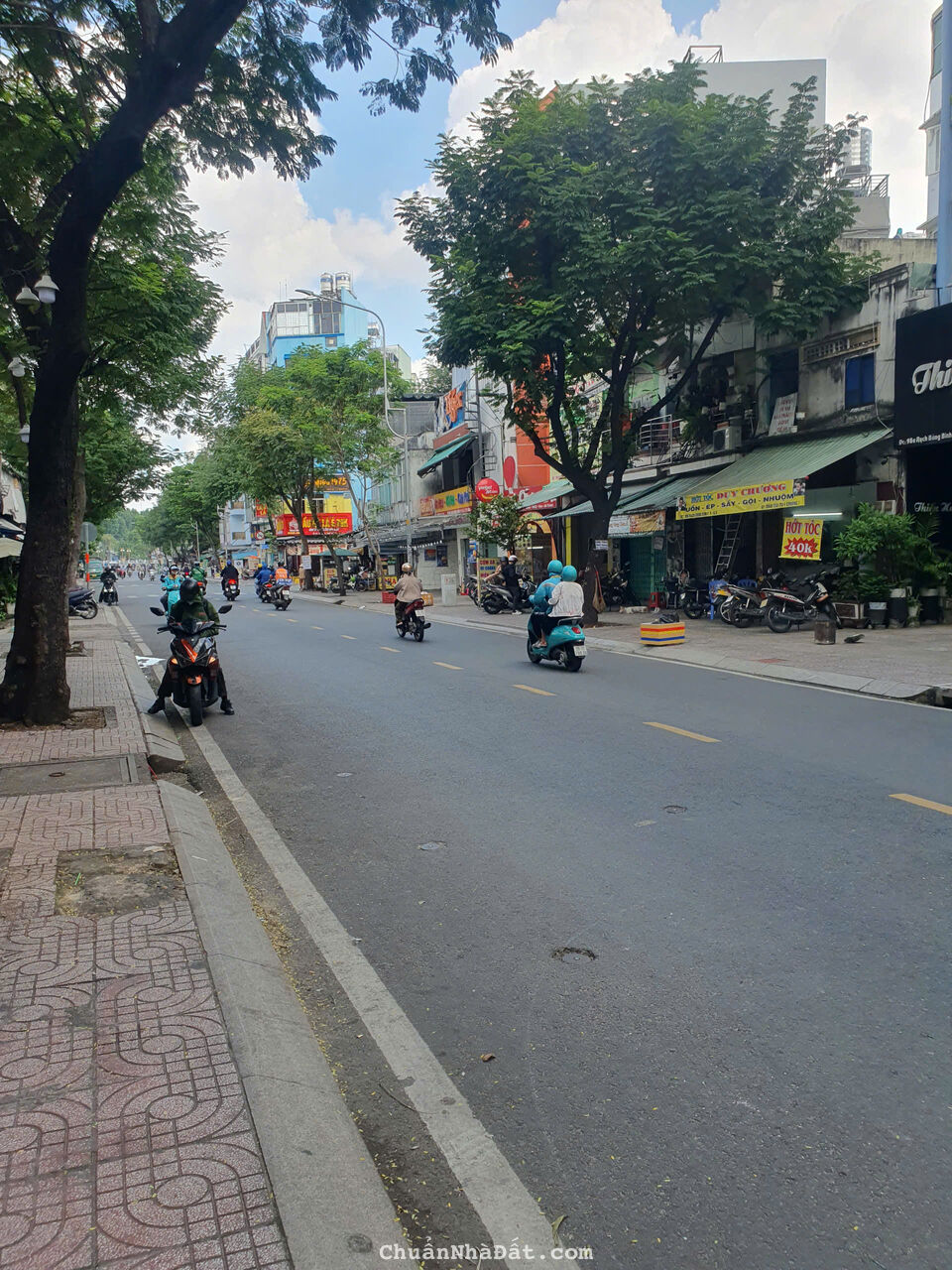 Cho thuê dài hạn, nhà mặt tiền đường Sư Vạn Hạnh - Phường 13 - Quận 10 - Gía thuê  50 triệu / tháng