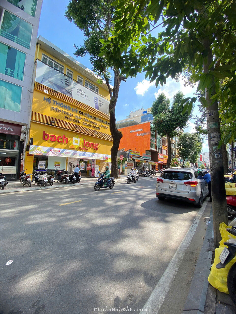 Cho Thuê Nhà Mặt Tiền 6x24m đường Trần Quang Khải quận 1. Gía thuê 89tr/tháng.