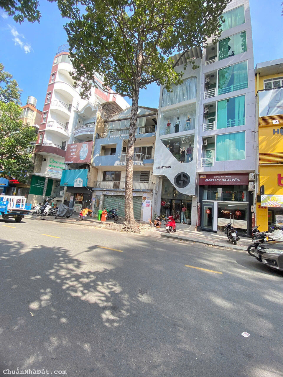 Cho Thuê Nhà Mặt Tiền 6x24m đường Trần Quang Khải quận 1. Gía thuê 89tr/tháng.